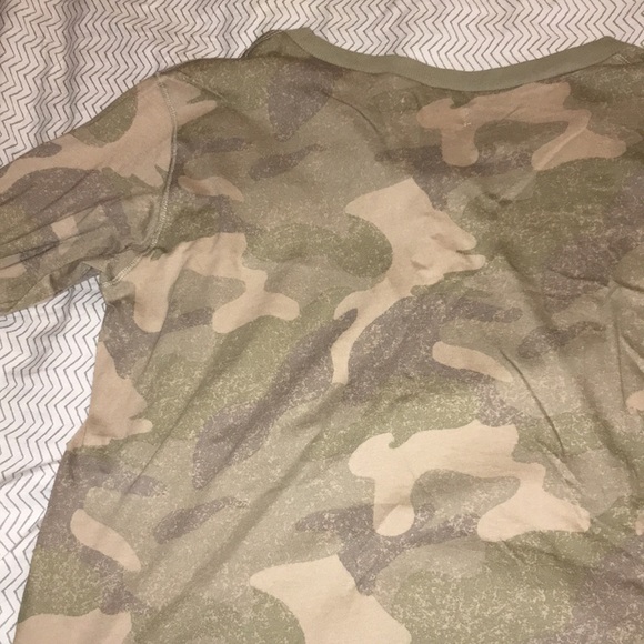 Cute Camo Sweatshirt - Picture 6 of 6